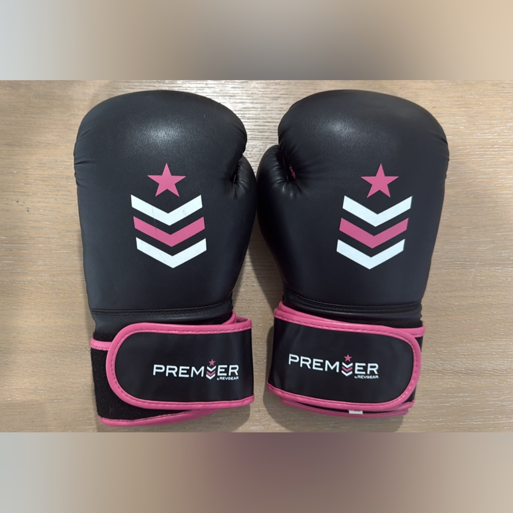 Pink and black Boxing gloves